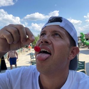 Meet your Posher, Benny